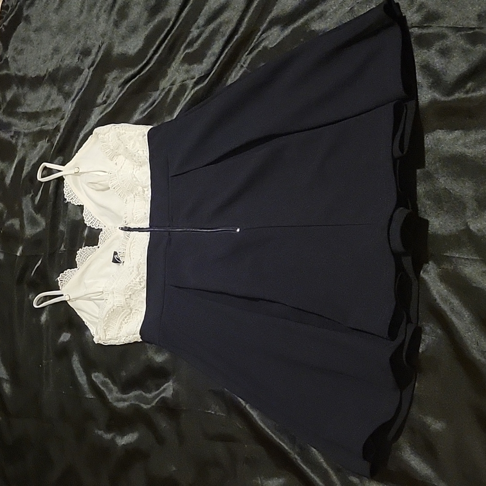 Dress - Picture 8 of 16